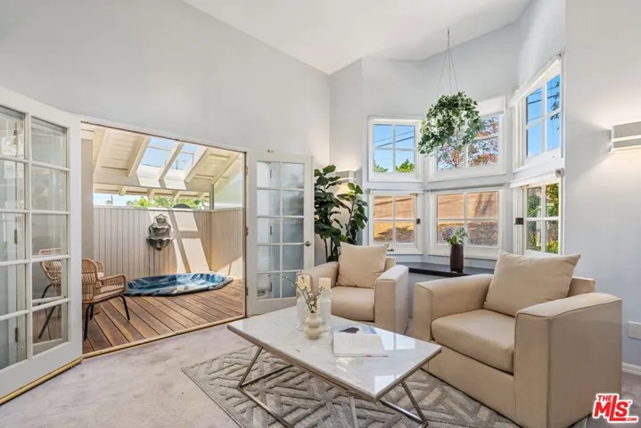 18319 San Jose Street, Los Angeles, California 91326