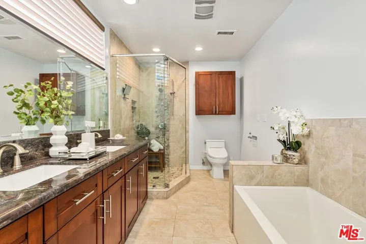 18319 San Jose Street, Los Angeles, California 91326