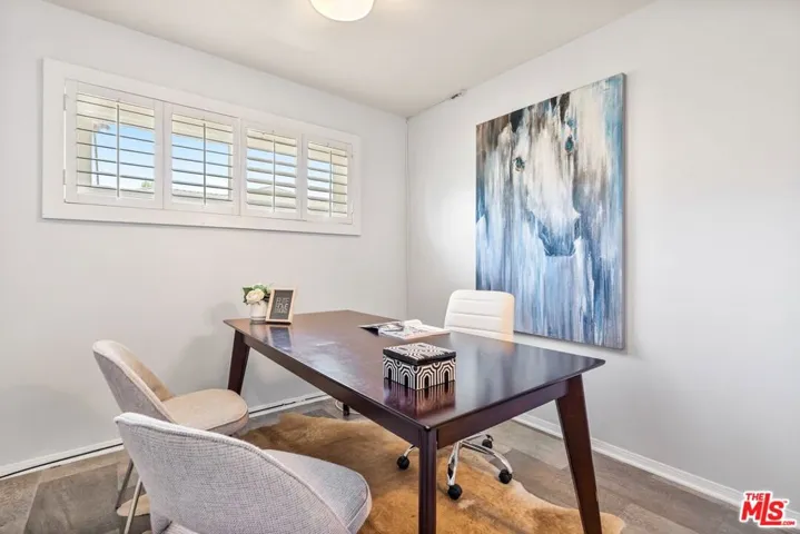 18319 San Jose Street, Los Angeles, California 91326