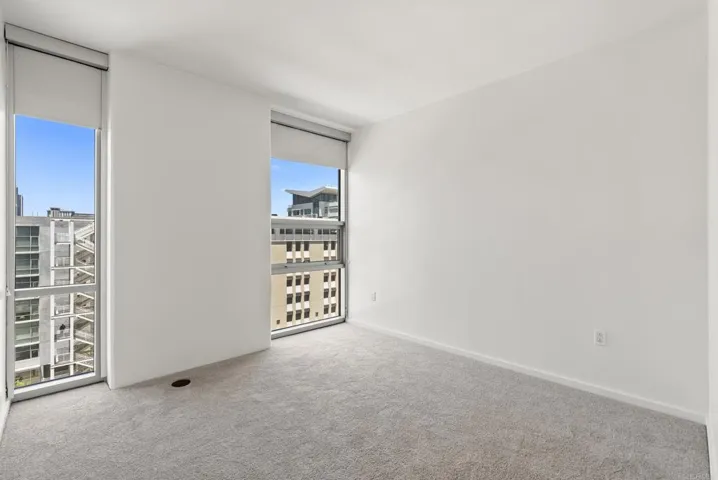 321 Tenth Avenue 902, San Diego, California 92101