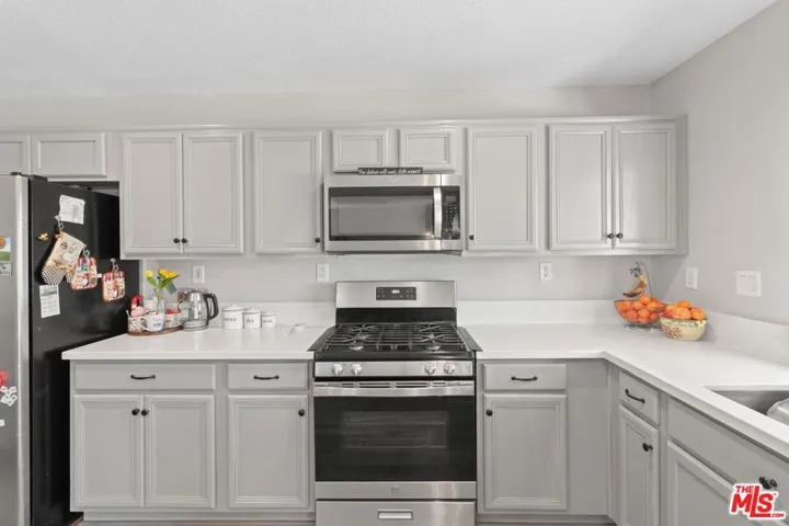 45064 E 18th Street, Lancaster, California 93535