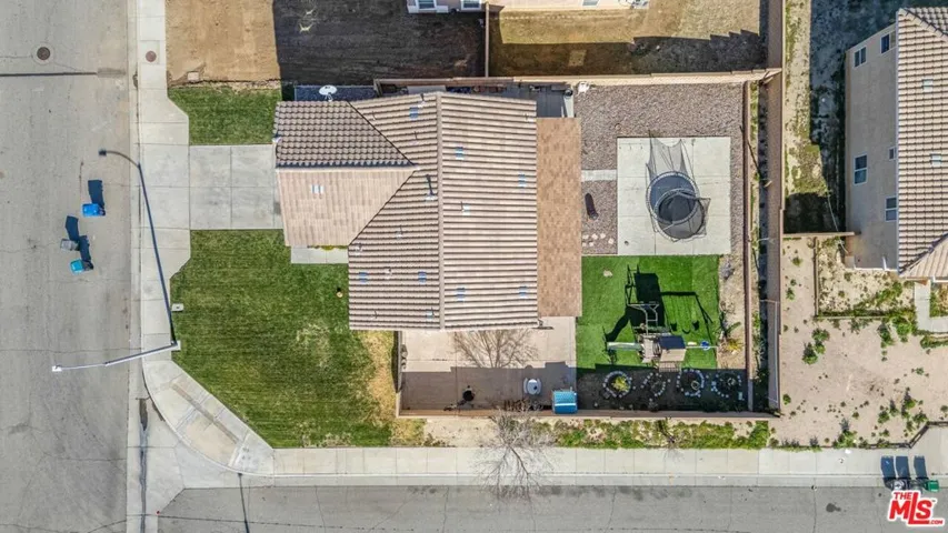 45064 E 18th Street, Lancaster, California 93535