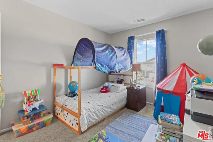 45064 E 18th Street, Lancaster, California 93535
