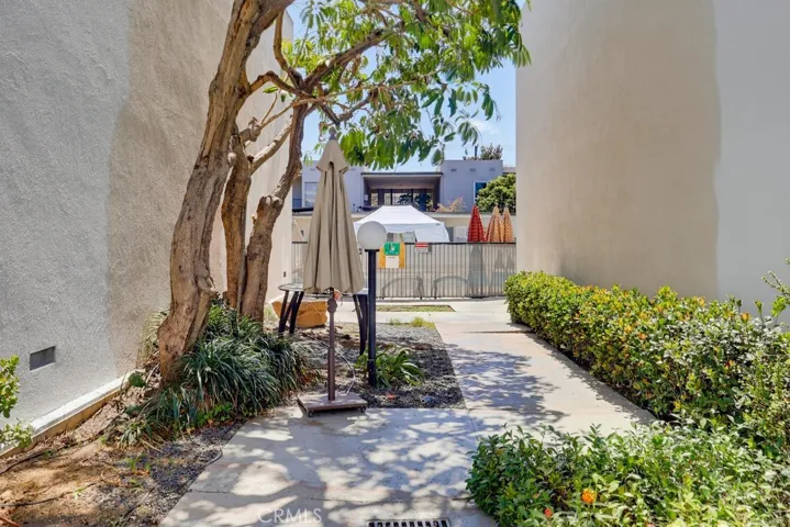 3166 S Sepulveda 6, Los Angeles, California 90034