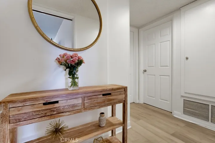 3166 S Sepulveda 6, Los Angeles, California 90034