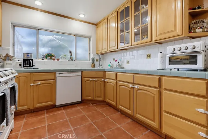 3166 S Sepulveda 6, Los Angeles, California 90034