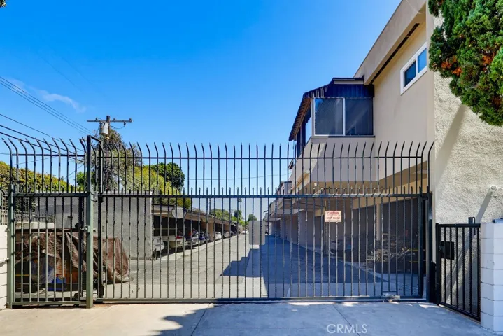 3166 S Sepulveda 6, Los Angeles, California 90034