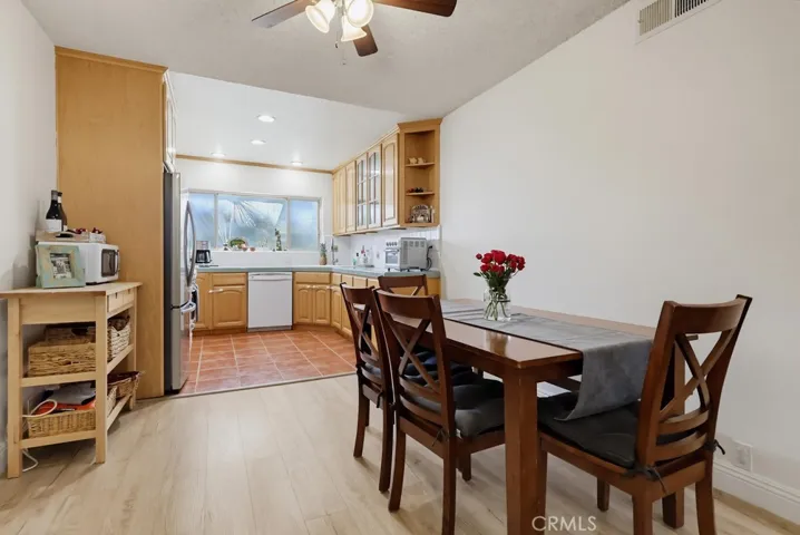 3166 S Sepulveda 6, Los Angeles, California 90034