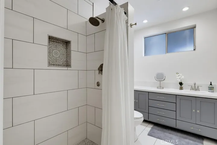 3166 S Sepulveda 6, Los Angeles, California 90034