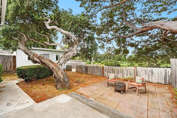 838 Portola Drive, Del Rey Oaks, California 93940
