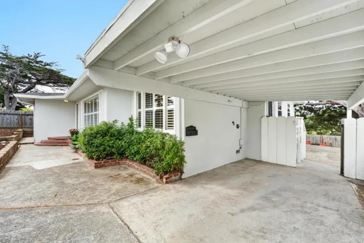 838 Portola Drive, Del Rey Oaks, California 93940