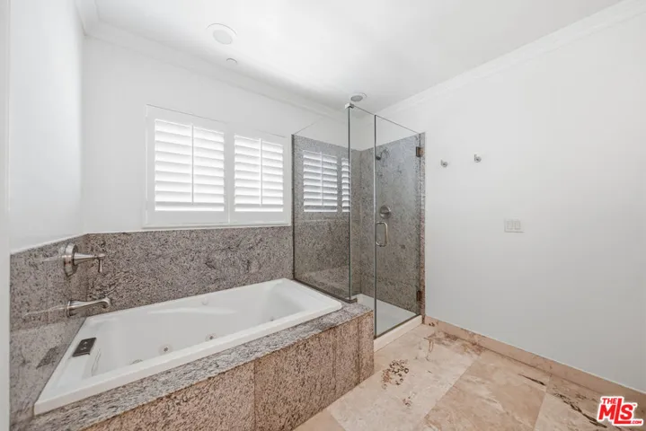 722 S Oxford Avenue 305, Los Angeles, California 90005