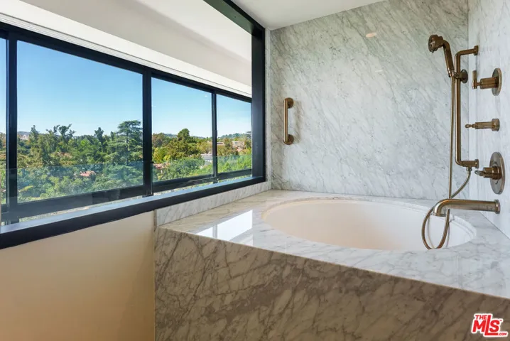 10551 Wilshire 702/703, Los Angeles, California 90024