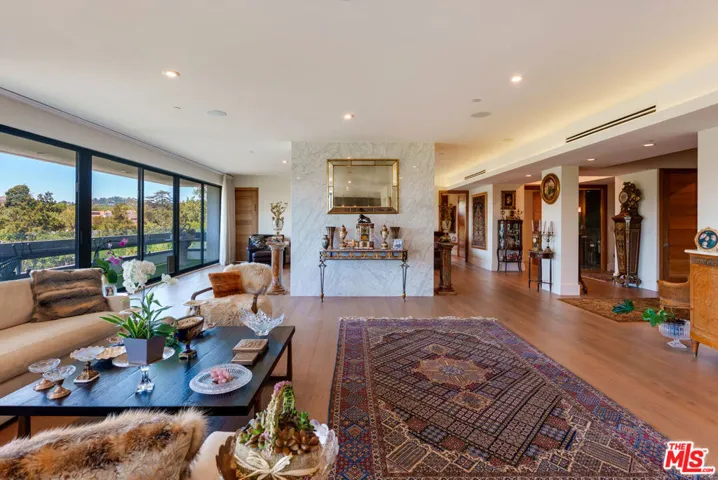 10551 Wilshire 702/703, Los Angeles, California 90024