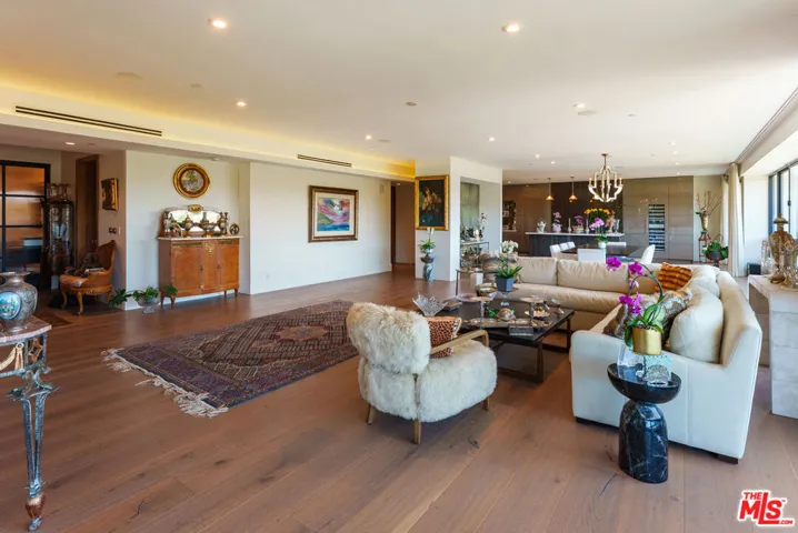 10551 Wilshire 702/703, Los Angeles, California 90024