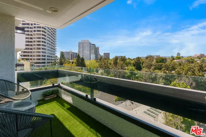 10551 Wilshire 702/703, Los Angeles, California 90024