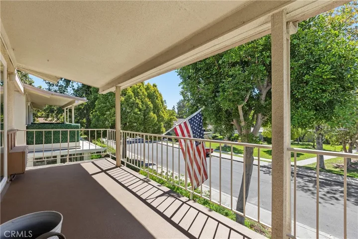 Covered balcony off great room