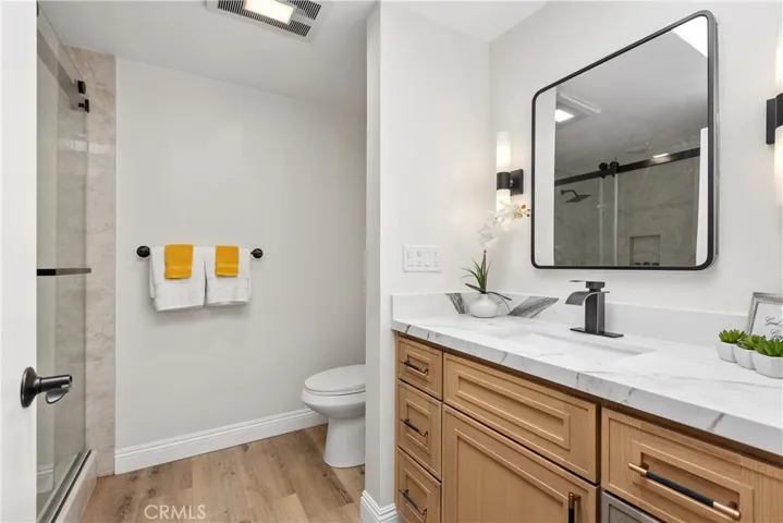 Ensuite main bathroom