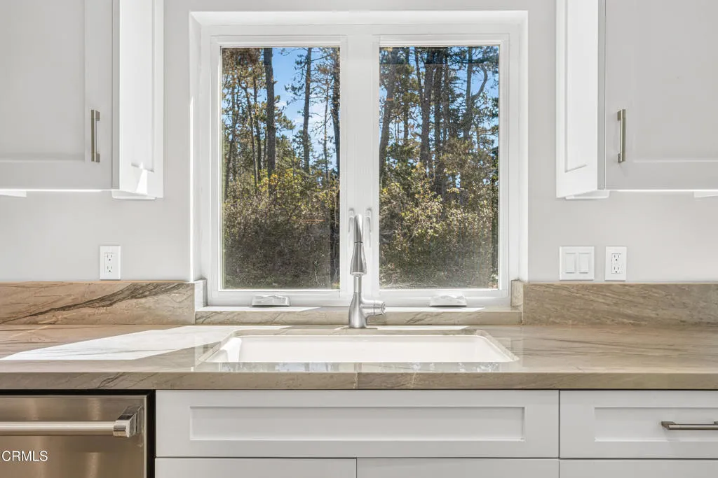 kitchen sink