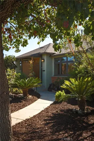 3411 S Cloverdale Avenue, Los Angeles, California 90016