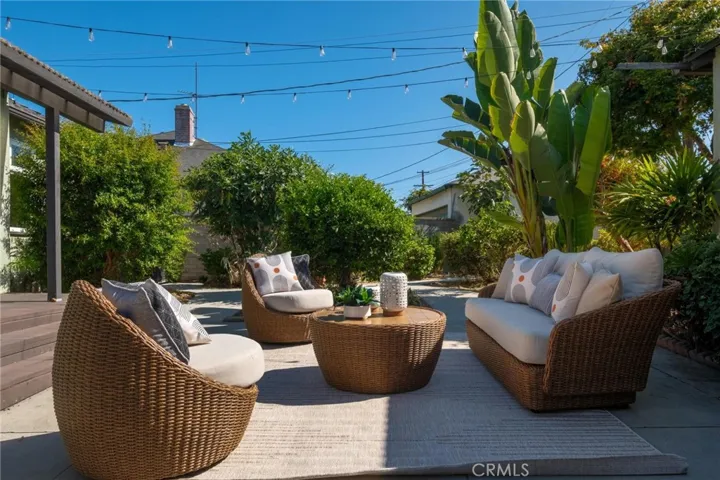 3411 S Cloverdale Avenue, Los Angeles, California 90016