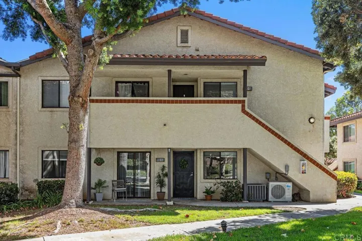 966 Lupine Hills Drive 64, Vista, California 92081