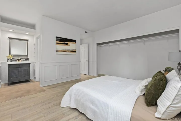 966 Lupine Hills Drive 64, Vista, California 92081