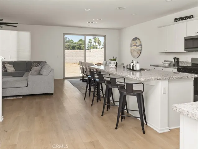4728 Goldfinch, Hemet, California 92545