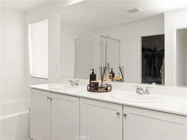 4728 Goldfinch, Hemet, California 92545