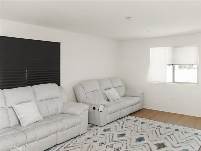 4728 Goldfinch, Hemet, California 92545