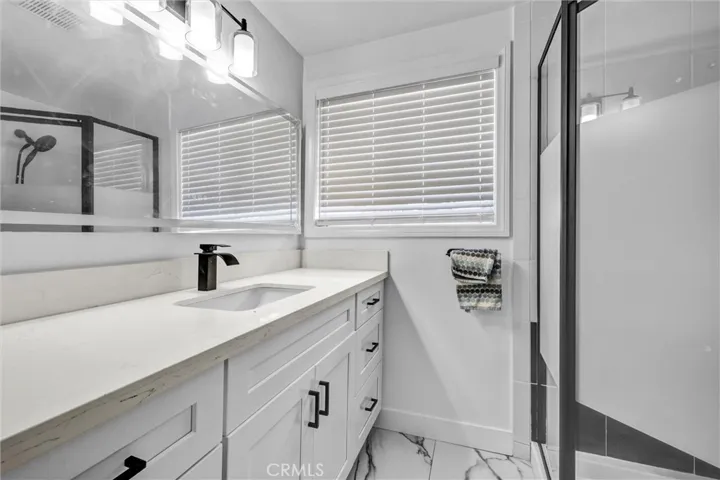 2751 San Carlos, Costa Mesa, California 92626
