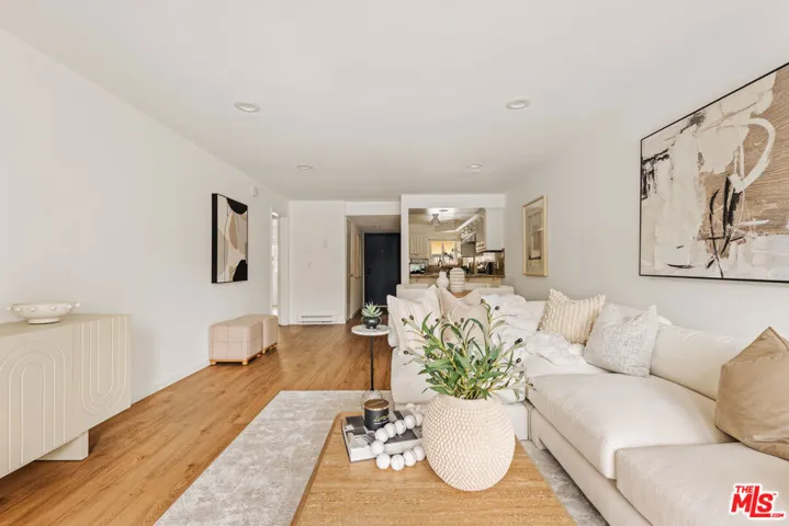 770 W Imperial Avenue 32, El Segundo, California 90245