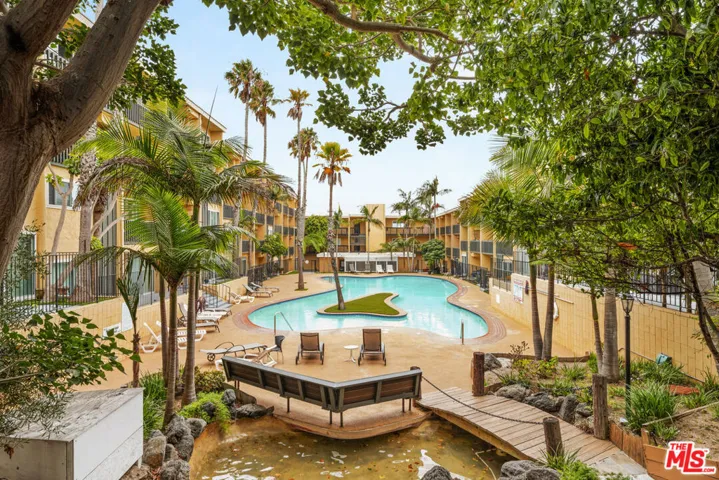 770 W Imperial Avenue 32, El Segundo, California 90245