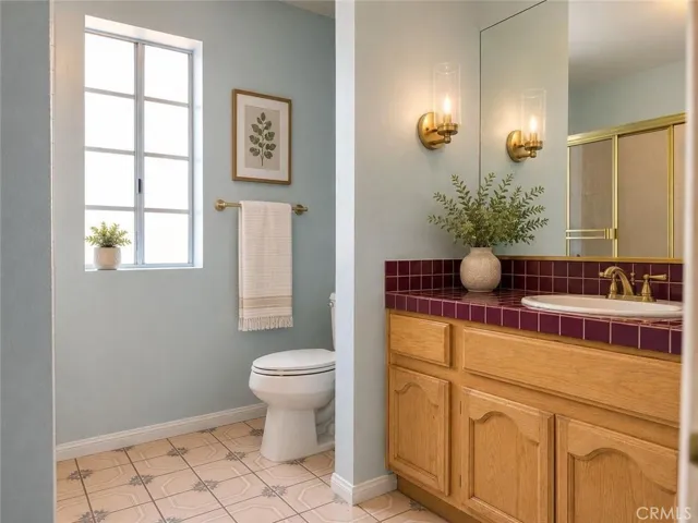 Secondary Suite Bathroom - Virtually Staged