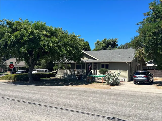 245 17th, Paso Robles, California 93446
