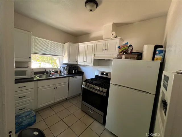 245 17th, Paso Robles, California 93446