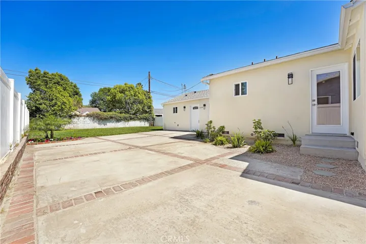 6722 6724 Katherine Ave, Van Nuys, California 91405