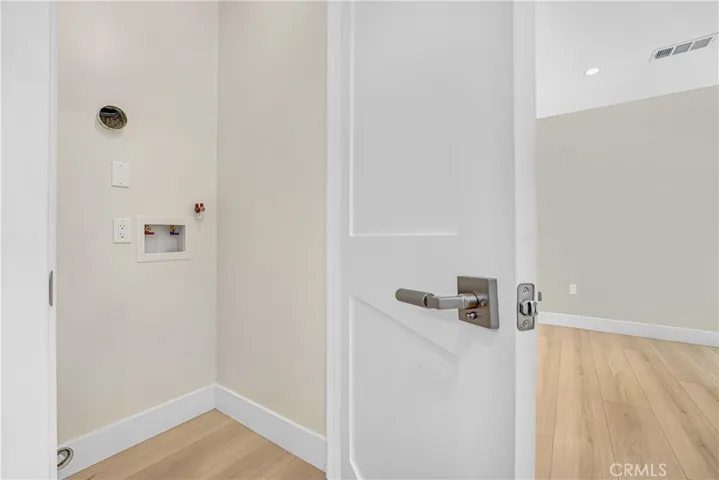 6722 6724 Katherine Ave, Van Nuys, California 91405