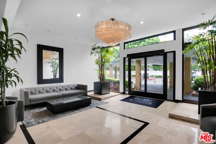 1155 N La Cienega Boulevard 1103, West Hollywood, California 90069