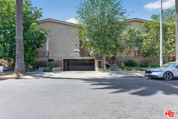 14618 Gilmore Street 4, Los Angeles, California 91411