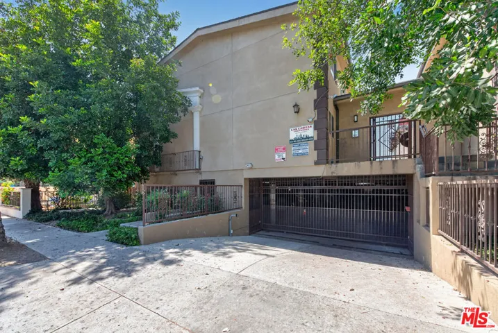14618 Gilmore Street 4, Los Angeles, California 91411