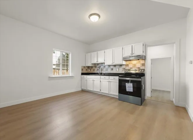 9624 C Street, Oakland, California 94603