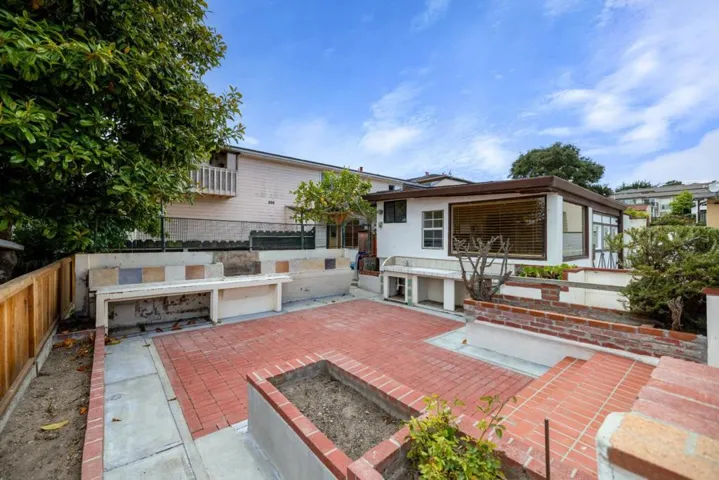 833 Hellam Street, Monterey, California 93940