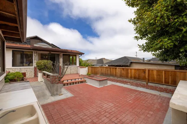833 Hellam Street, Monterey, California 93940