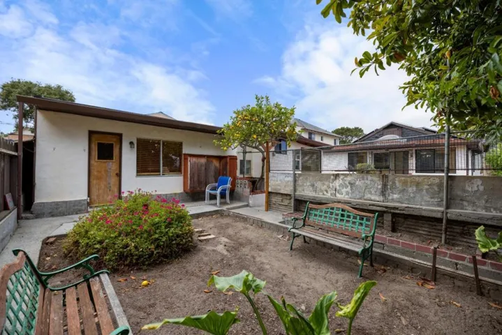 833 Hellam Street, Monterey, California 93940