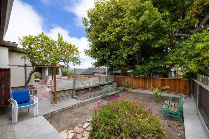 833 Hellam Street, Monterey, California 93940