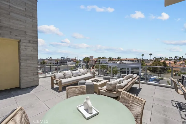 Rooftop Terrace - lounging area
