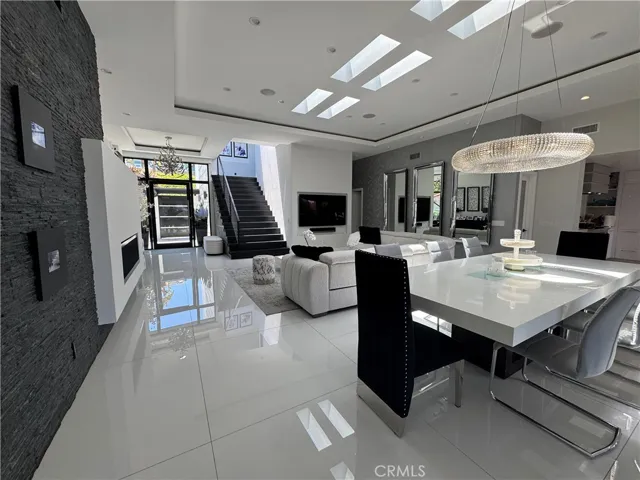 48 Drakes Bay Drive, Corona Del Mar, California 92625
