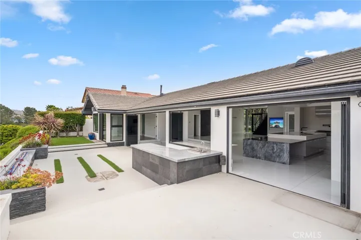 48 Drakes Bay Drive, Corona Del Mar, California 92625
