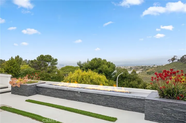 48 Drakes Bay Drive, Corona Del Mar, California 92625
